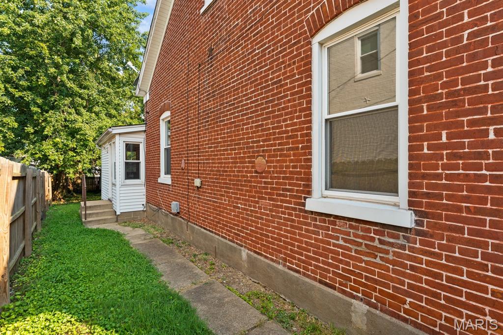 105 S 8th Street Property Photo 5