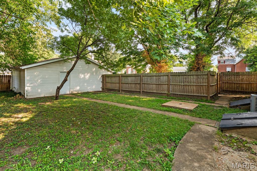 105 S 8th Street Property Photo 10