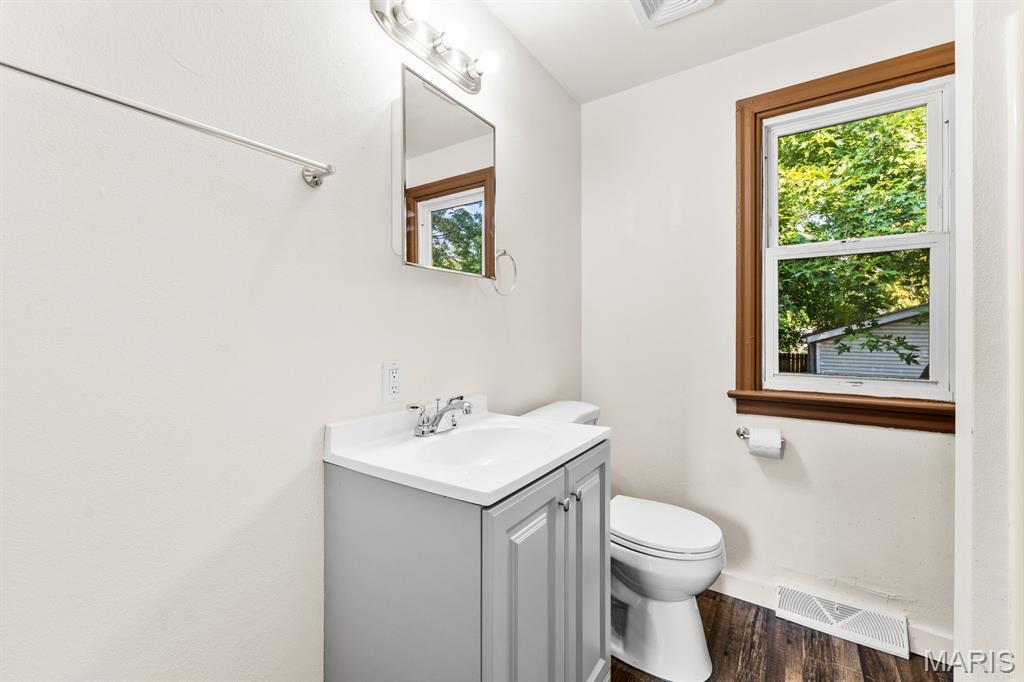 105 S 8th Street Property Photo 31