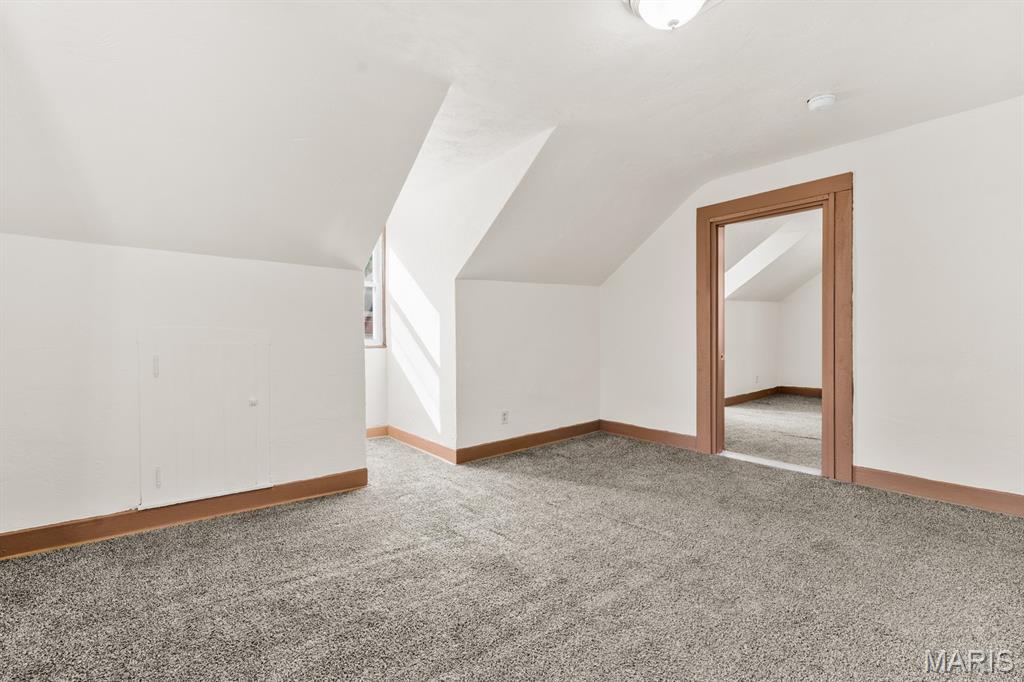 105 S 8th Street Property Photo 41