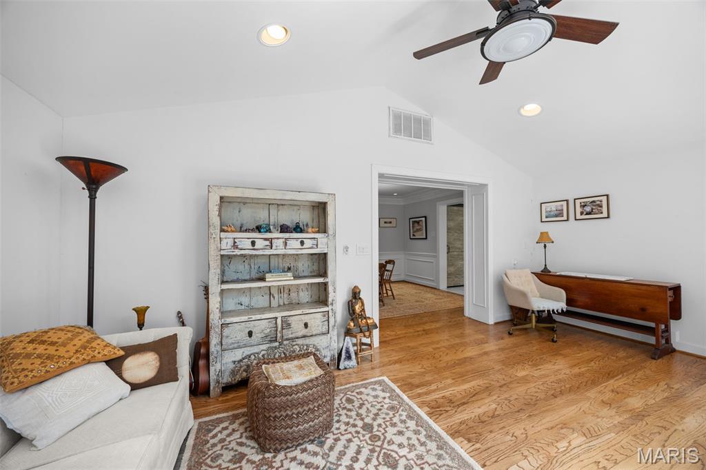 2 Middlebrook Lane Property Photo 12