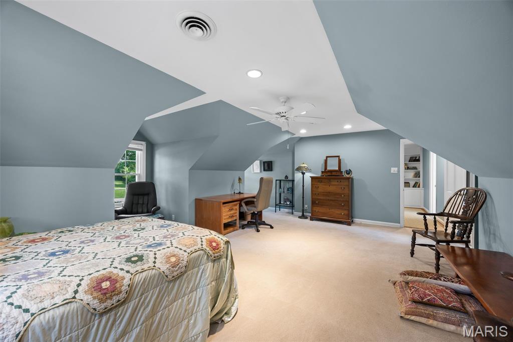 2 Middlebrook Lane Property Photo 23