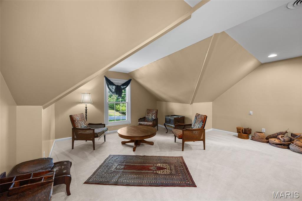 2 Middlebrook Lane Property Photo 25