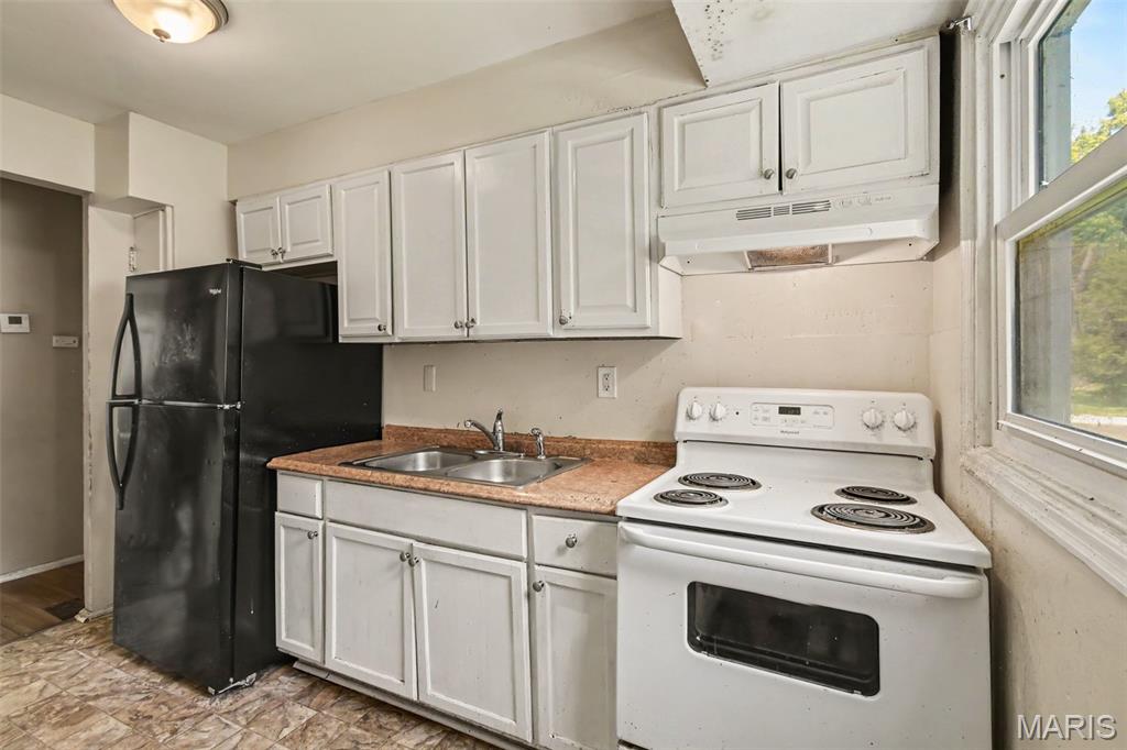 10350 Ross Circle Property Photo 9