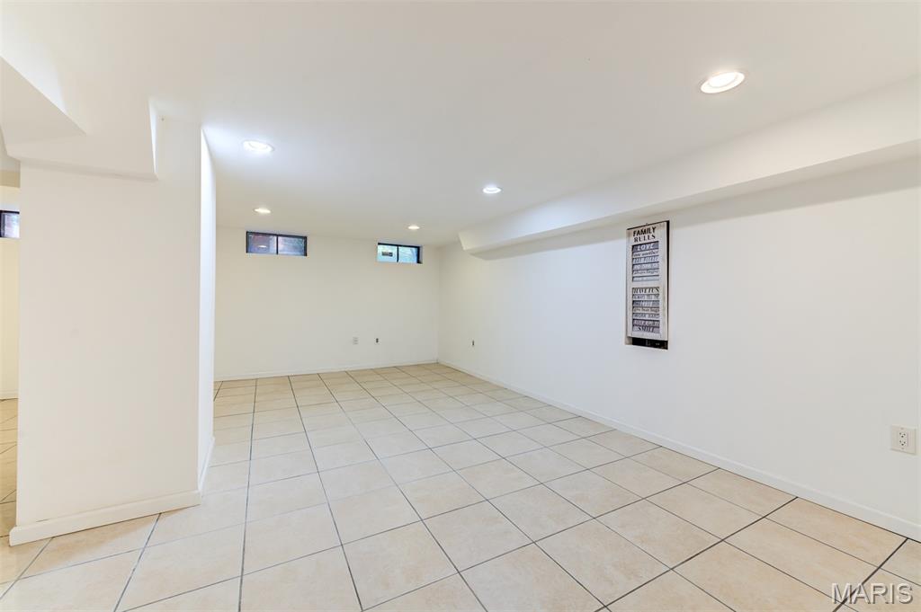 8016 Davis Drive Property Photo 40
