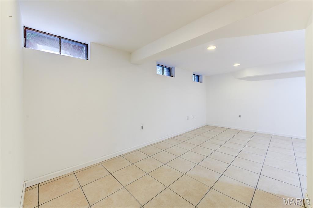8016 Davis Drive Property Photo 42