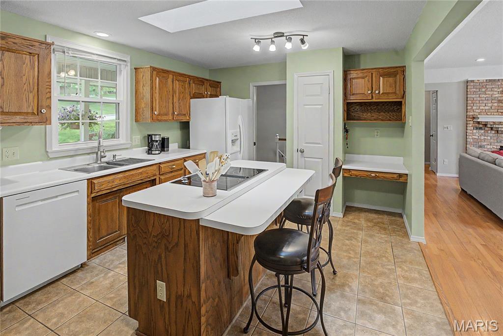 2001 Lee Drive Property Photo 15
