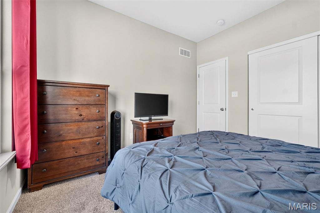 322 Summer Glen Lane Property Photo 18