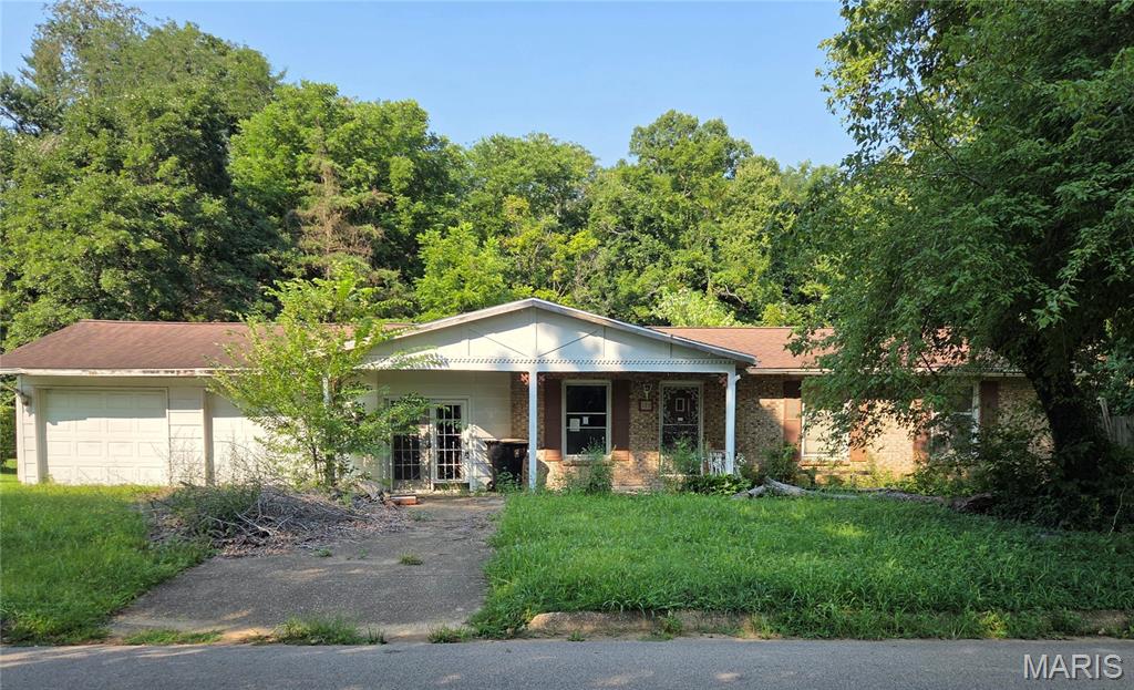 328 Michael Lane Property Photo 1