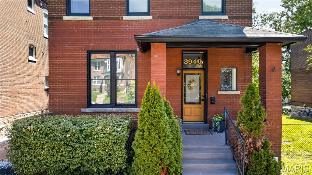 3940 Shaw Boulevard Property Photo 1