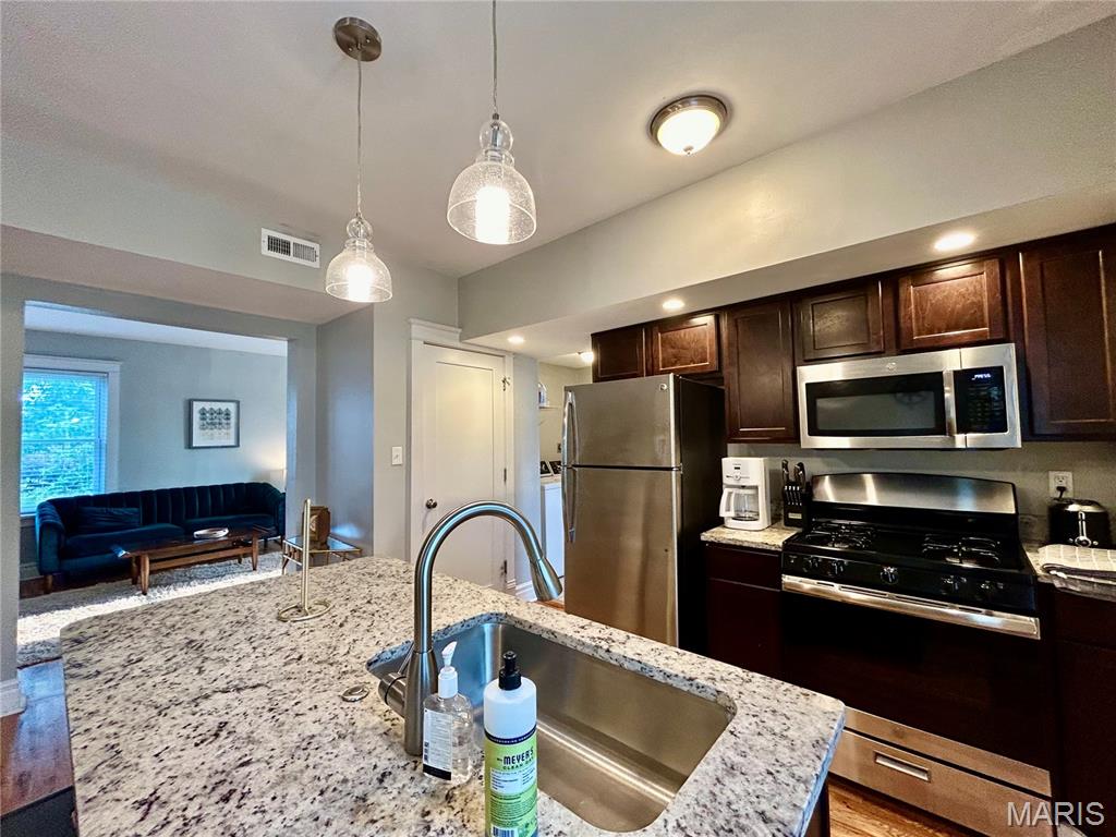 4459 Shaw Boulevard Property Photo 7