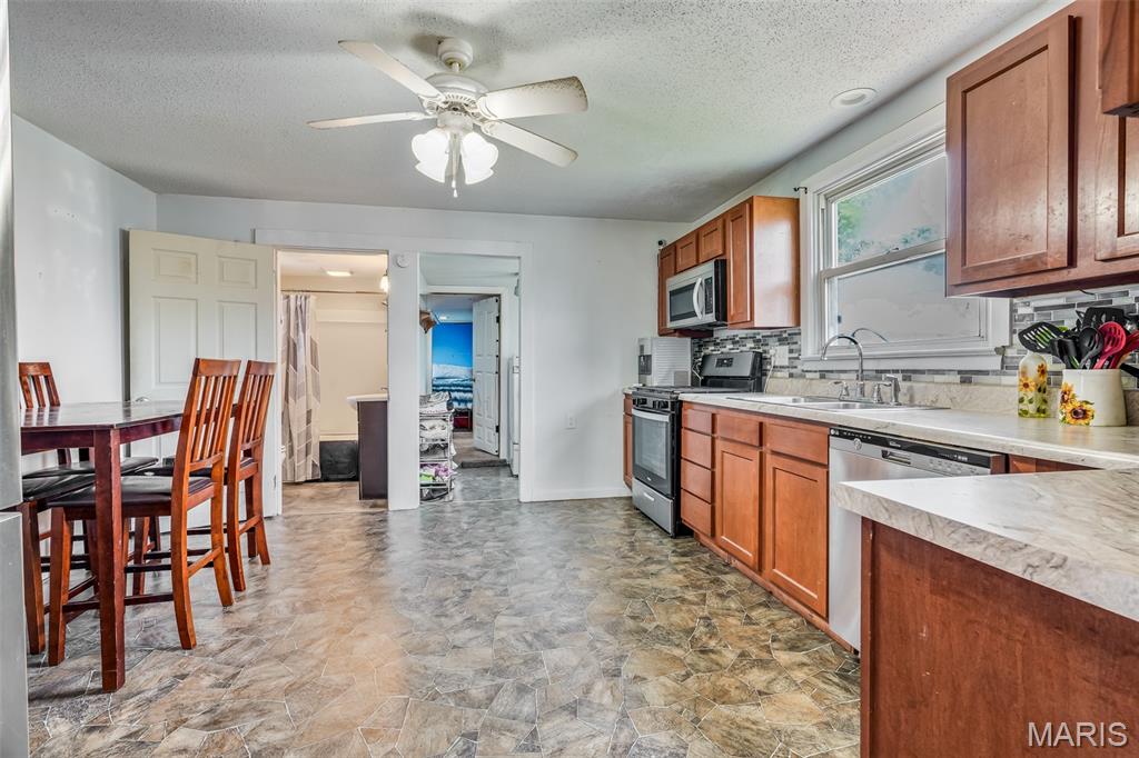723 S Hackman Street Property Photo 10