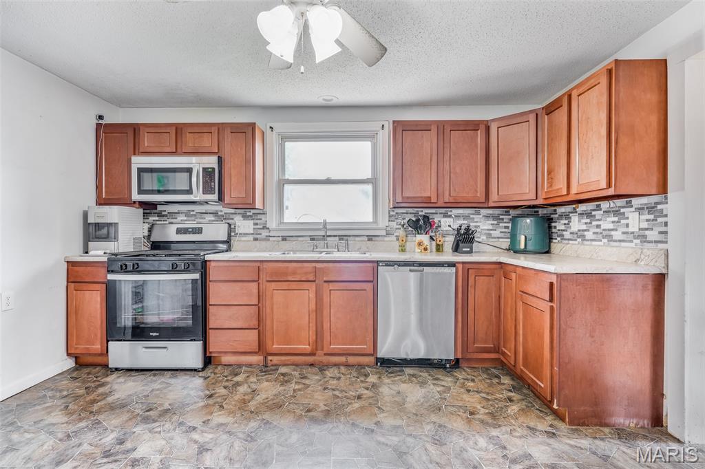 723 S Hackman Street Property Photo 11