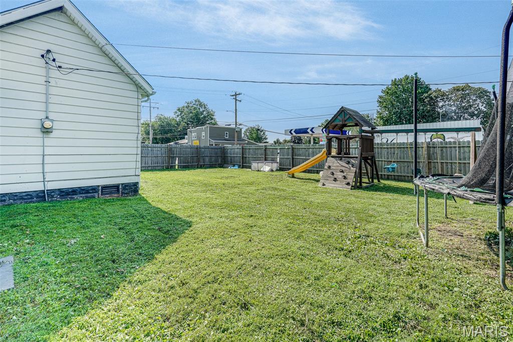 723 S Hackman Street Property Photo 21