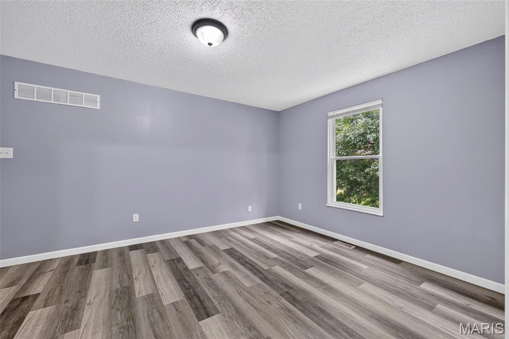 2947 Bromley Drive Property Photo 41