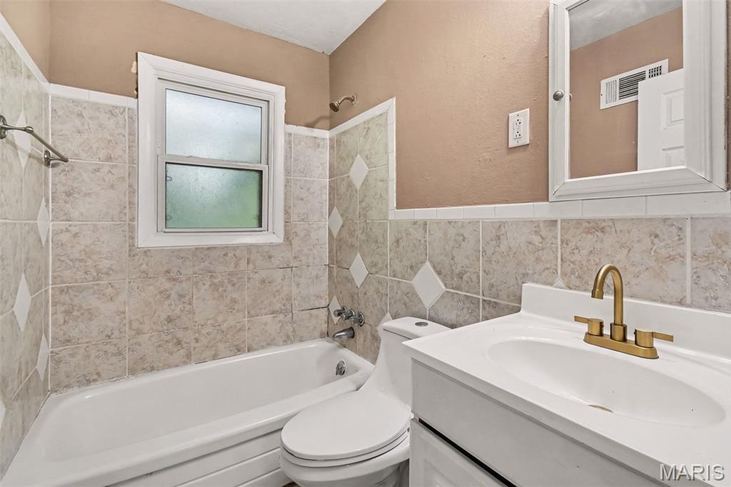 1223 Walker Avenue Property Photo 8