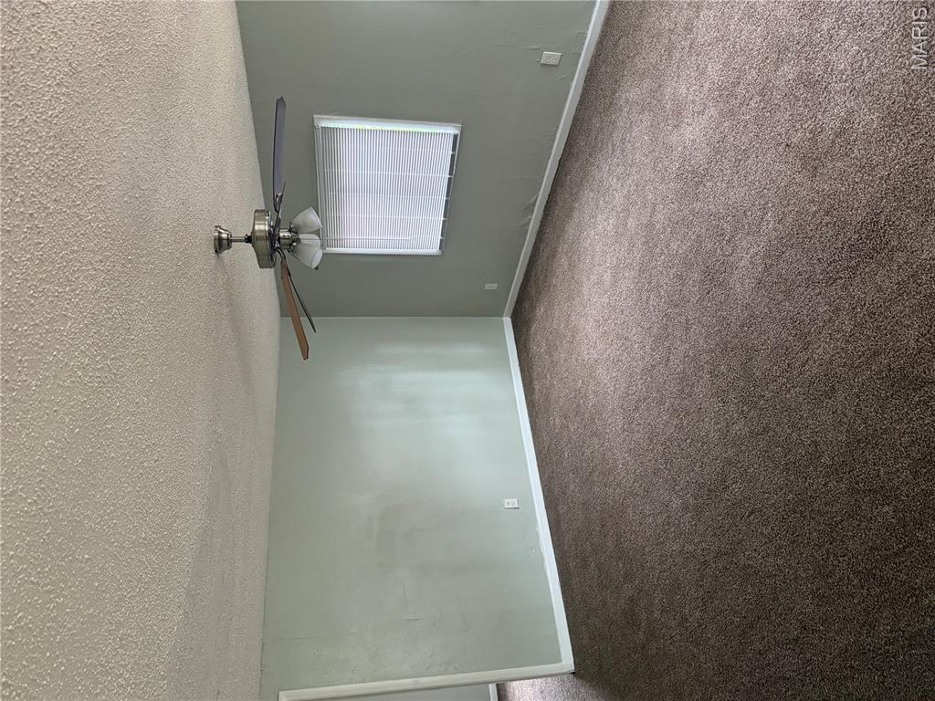 127 Donald Street Property Photo 4