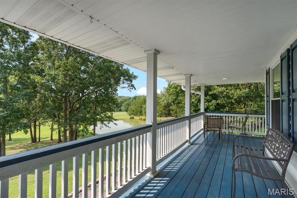 4051 Oakbrook Road Property Photo 7