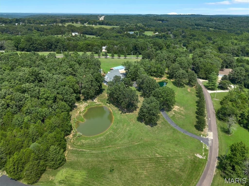 4051 Oakbrook Road Property Photo 12