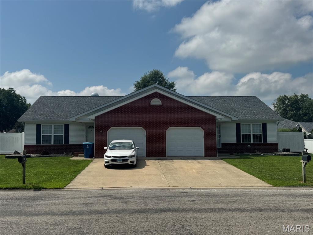 105 Timberlake Property Photo 1