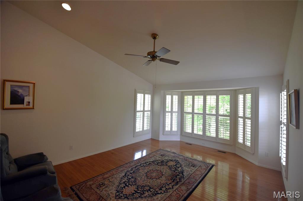 1002 Shire Lane Property Photo 4