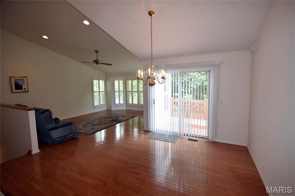 1002 Shire Lane Property Photo 6