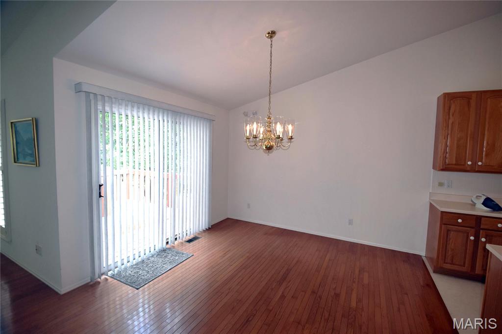 1002 Shire Lane Property Photo 7