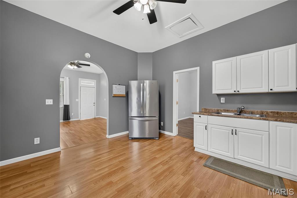 512 S Main Street Property Photo 10