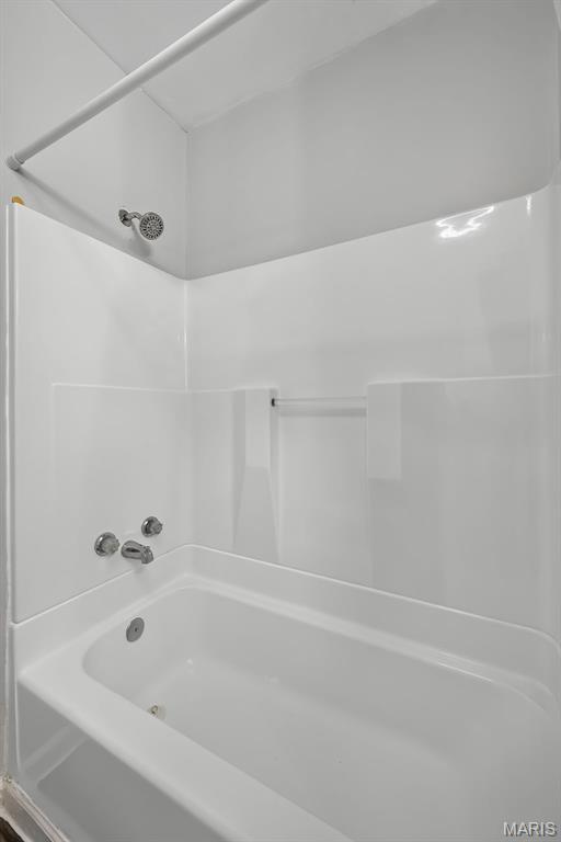 512 S Main Street Property Photo 15
