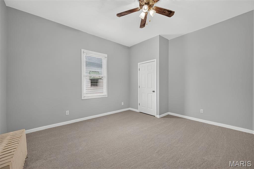 512 S Main Street Property Photo 16