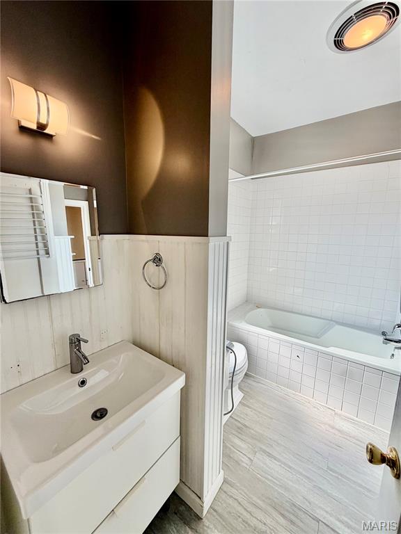 6314 S Rosebury Avenue 3w Property Photo 7