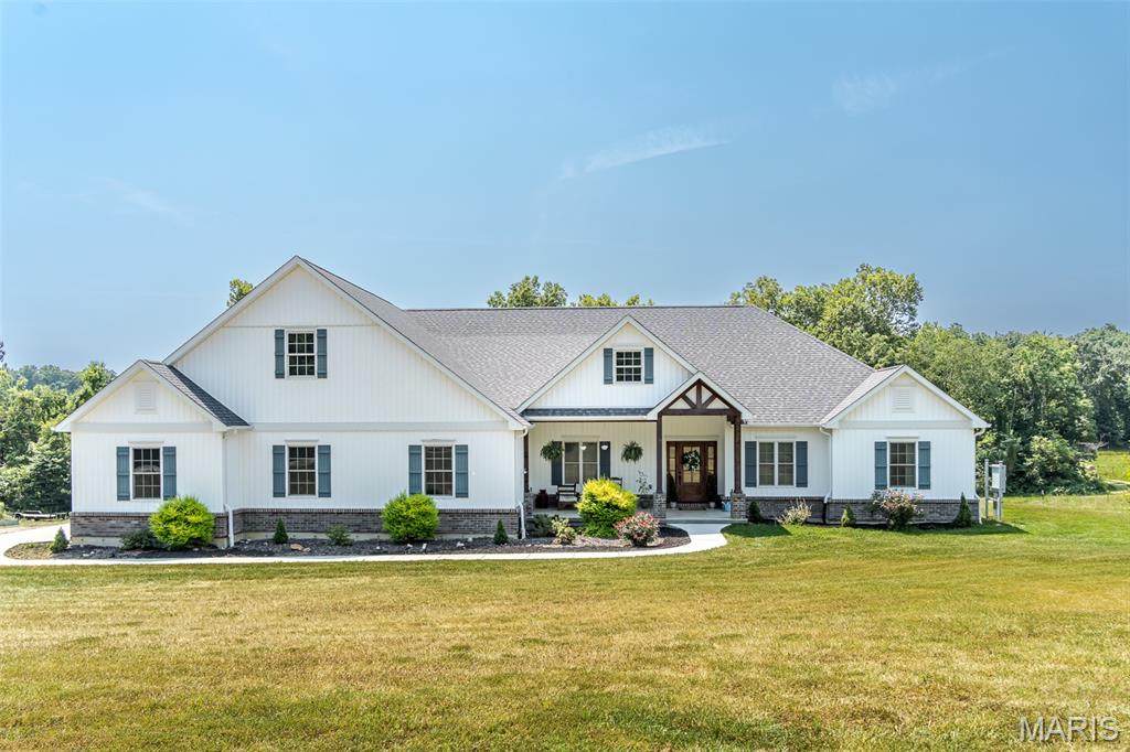 5070 Kiel Lyon Road Property Photo 1