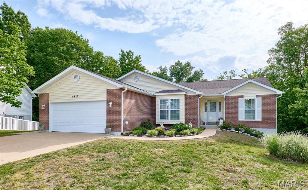 9852 Sand Castle Drive Property Photo 3