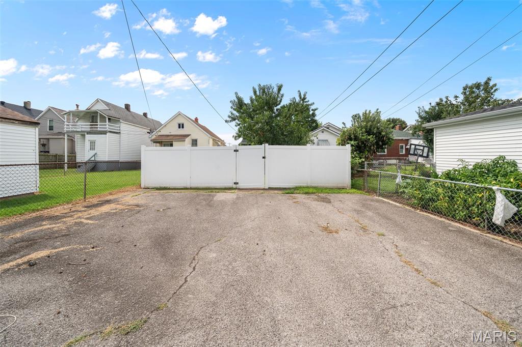 4333 Delor Street Property Photo 30