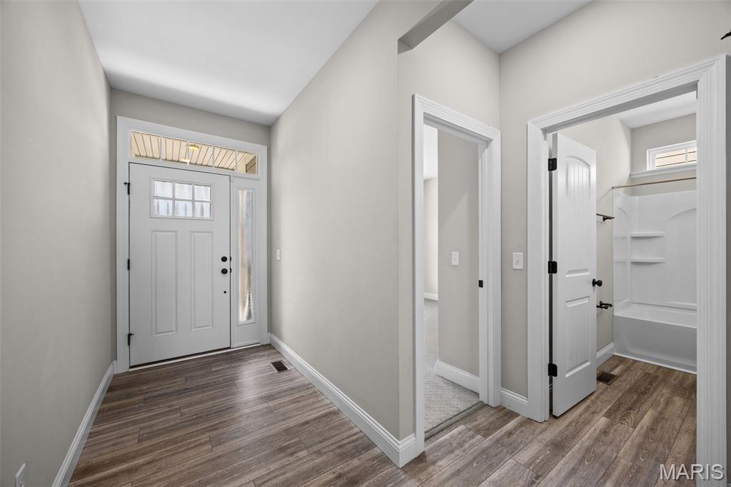 2453 Grover Ridge Drive Property Photo 4