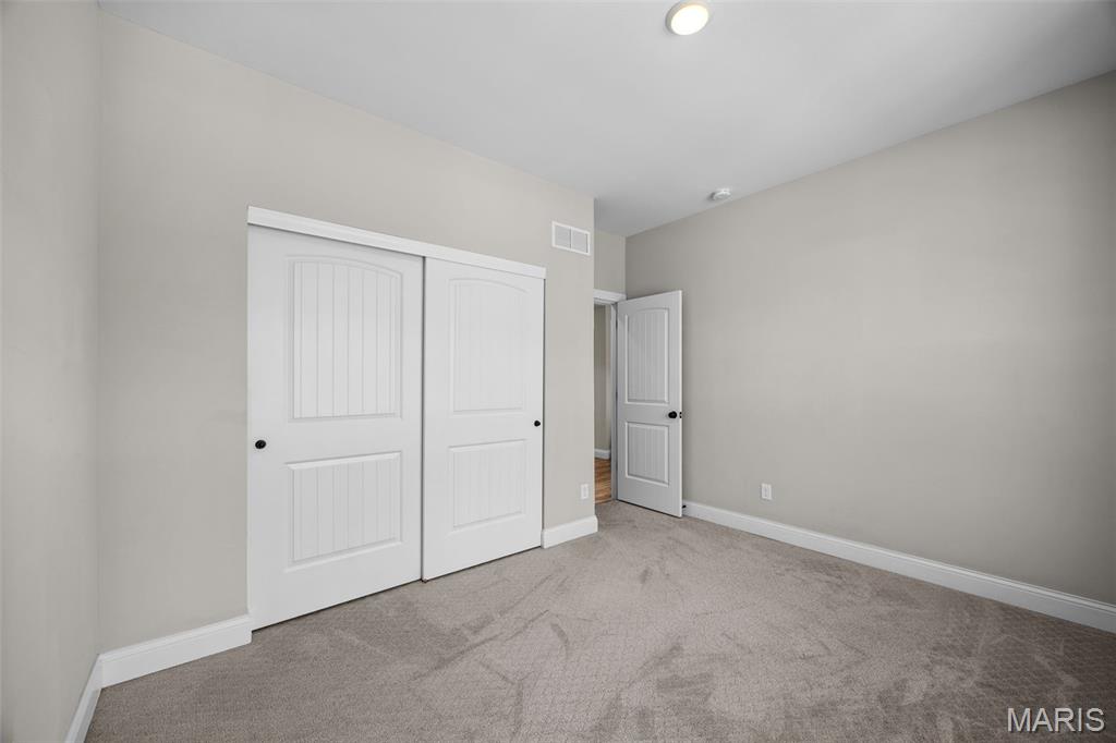 2453 Grover Ridge Drive Property Photo 7