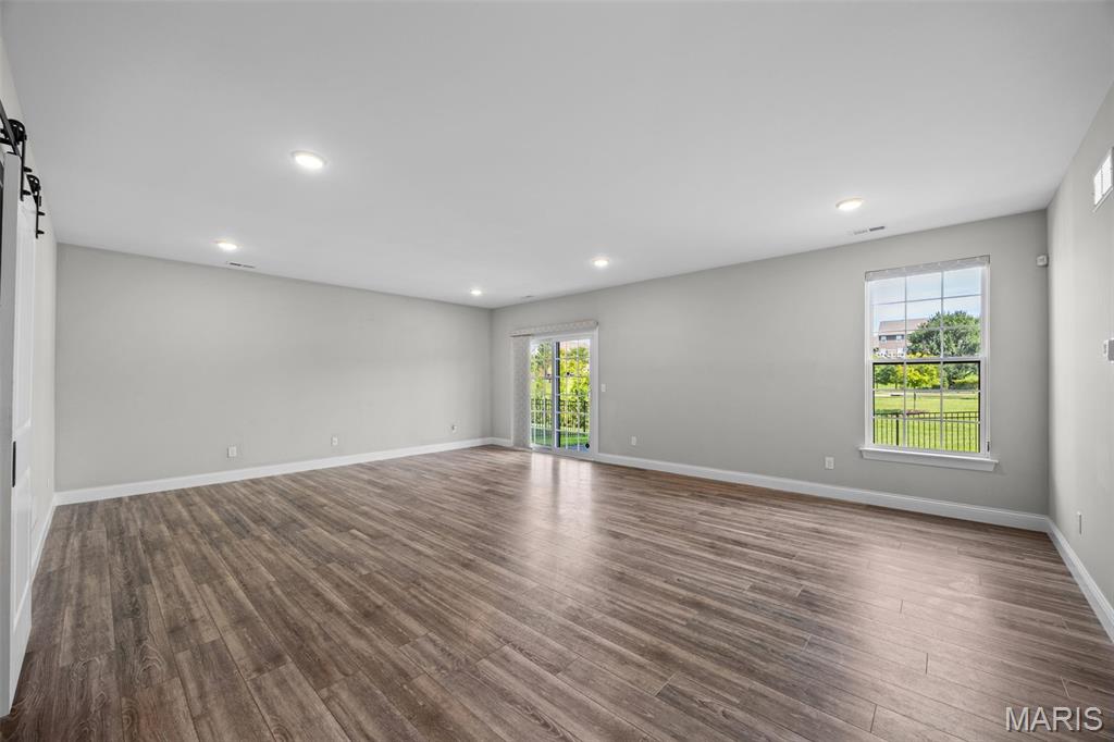 2453 Grover Ridge Drive Property Photo 26