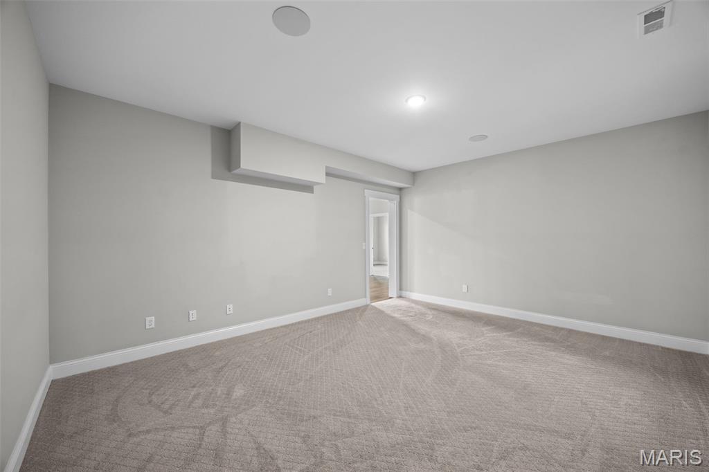 2453 Grover Ridge Drive Property Photo 29
