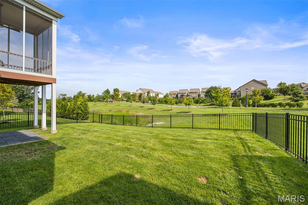 2453 Grover Ridge Drive Property Photo 38