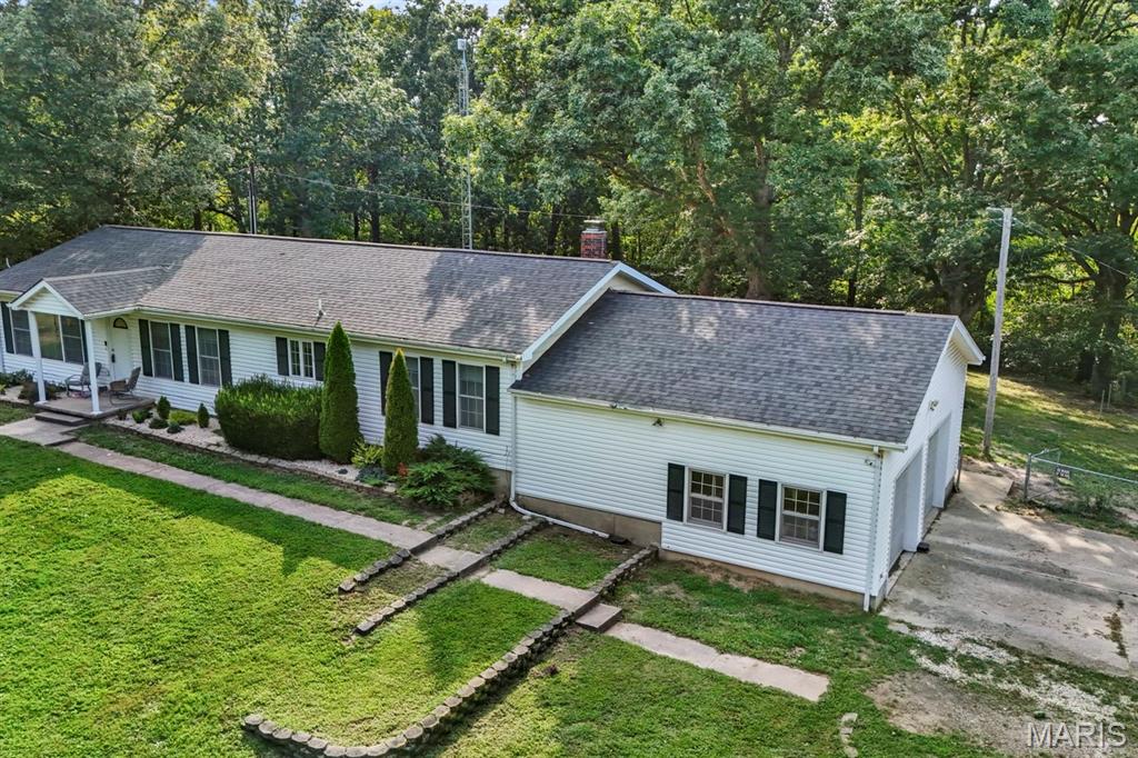 16461 Highway 63 Property Photo 2
