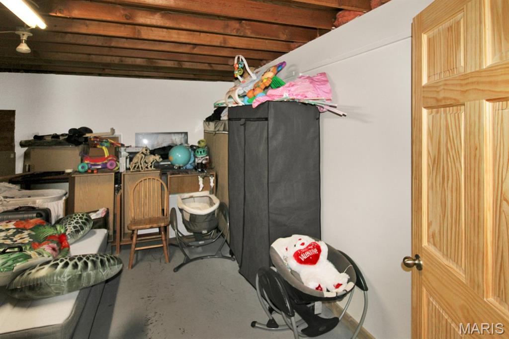 16461 Highway 63 Property Photo 57