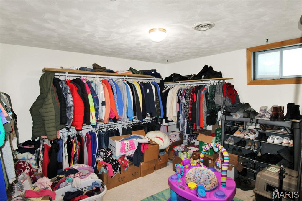 16461 Highway 63 Property Photo 61