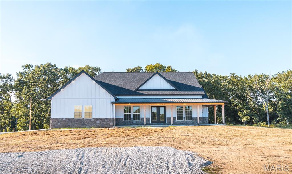 21875 Vineyard Outer Road Property Photo 1