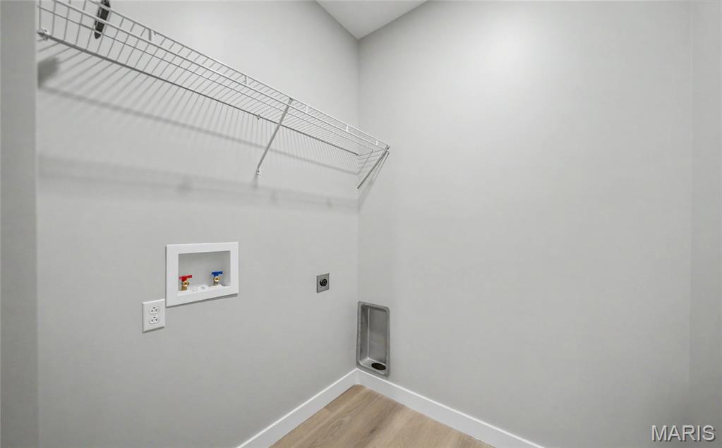 21875 Vineyard Outer Road Property Photo 27