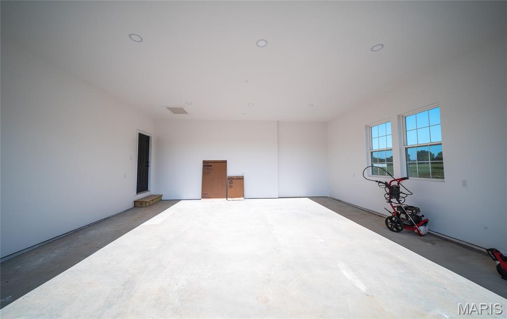 21875 Vineyard Outer Road Property Photo 34