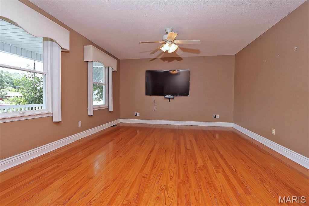10288 State Highway W Highway Property Photo 9