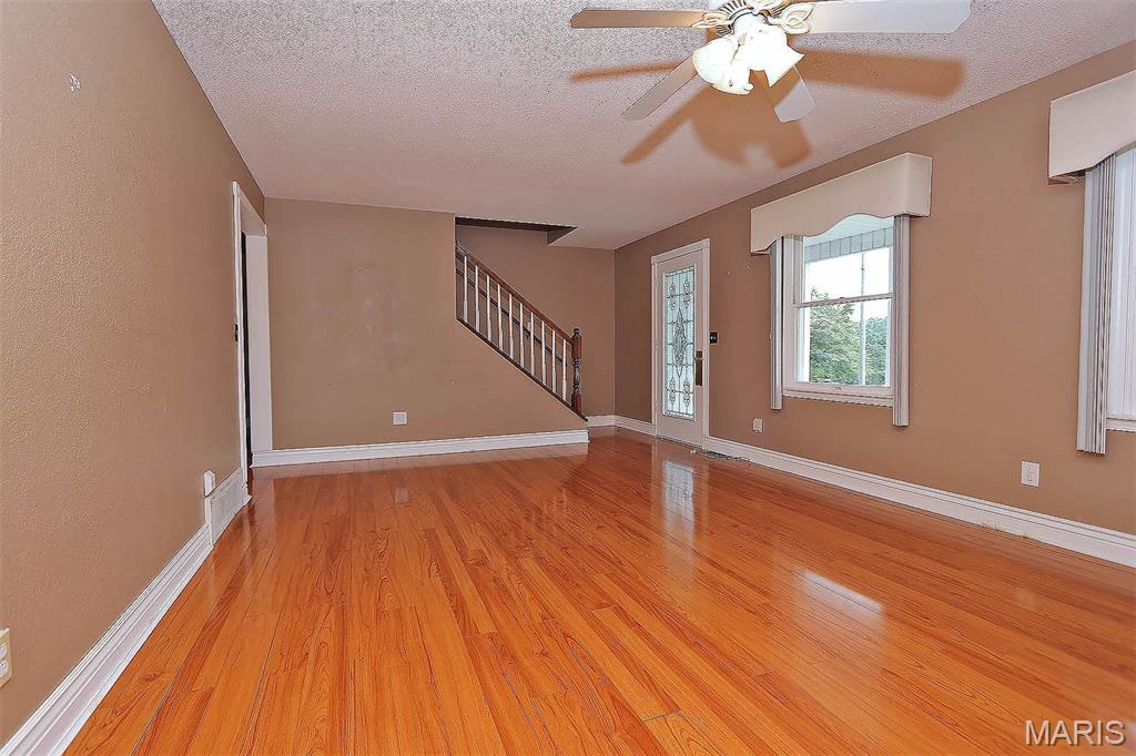 10288 State Highway W Highway Property Photo 10