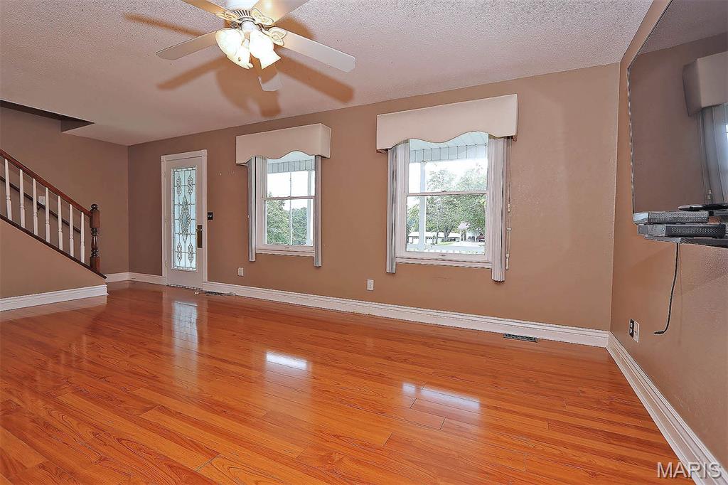10288 State Highway W Highway Property Photo 11