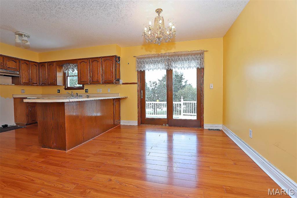 10288 State Highway W Highway Property Photo 12