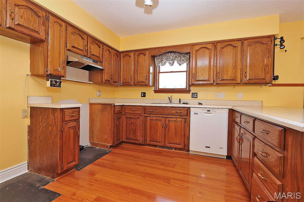 10288 State Highway W Highway Property Photo 16